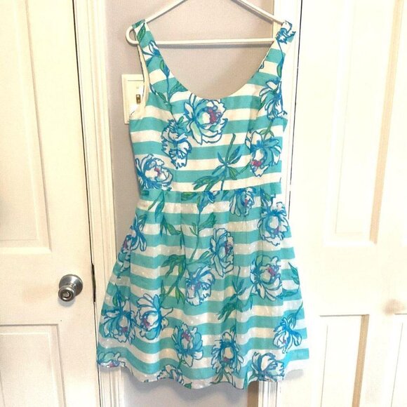 Lilly Pulitzer Sandrine Shorely Blue Tossing The Line Fit & Flare Dress Size 10 - Picture 1 of 6